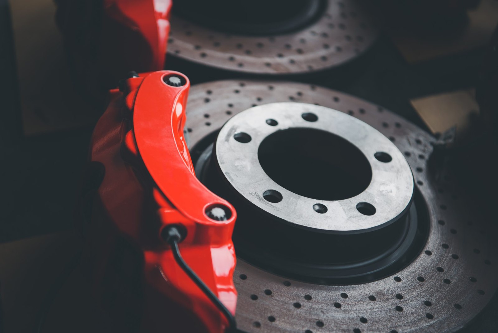 Mobile brake repair caliper and rotor
