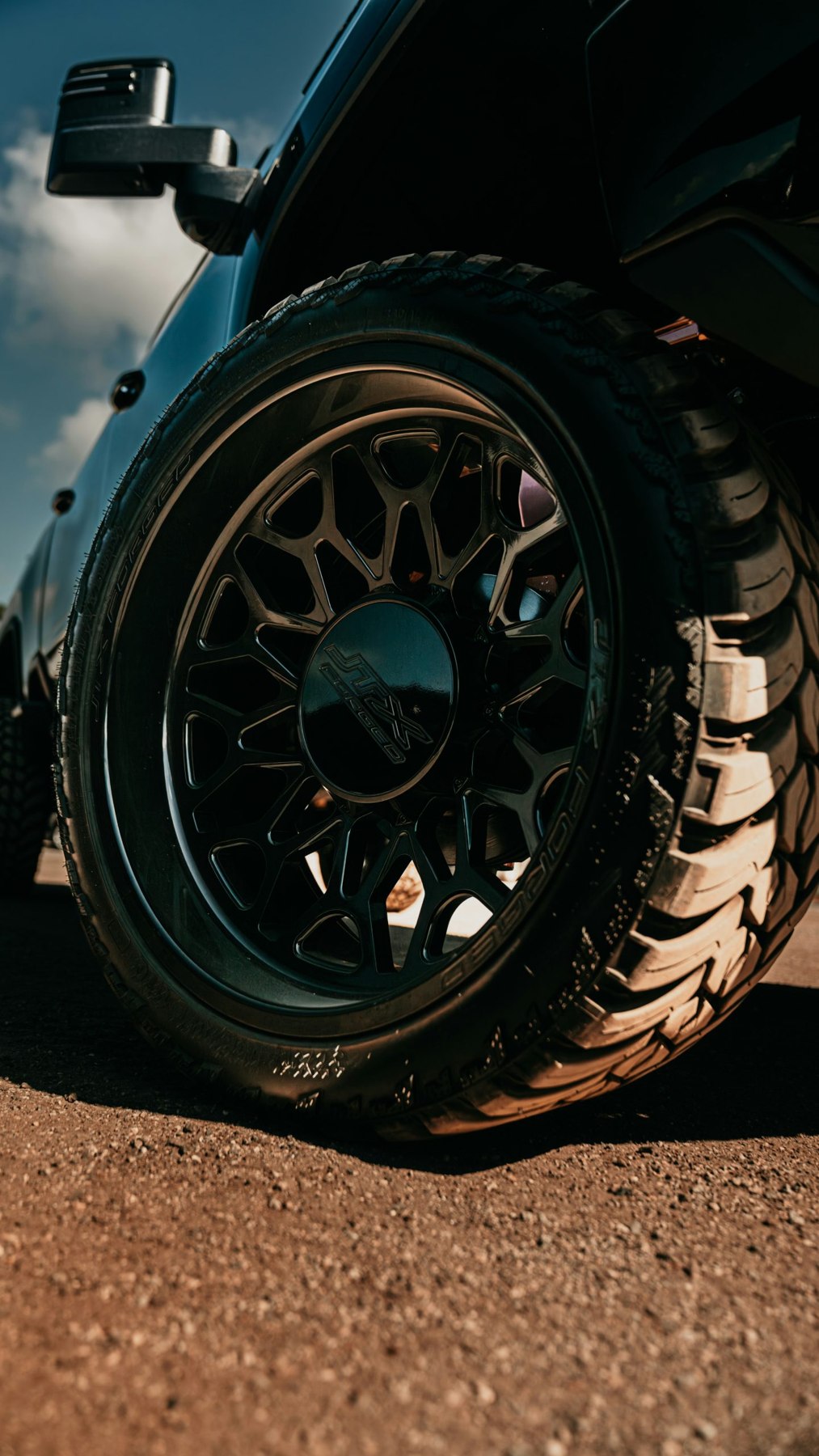 Mobile tire installation on a custom wheel